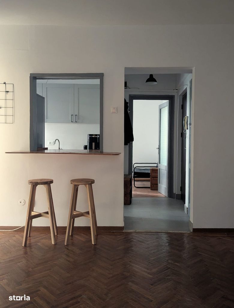 De inchiriat apartament 3 camere pe Calea Victoriei - Poză 2