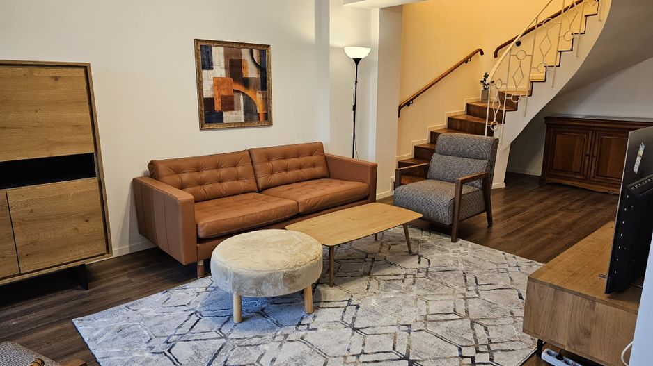 Duplex luxos 3 camere, 130 mp, complet mobilat pretabil birou - Poză 13