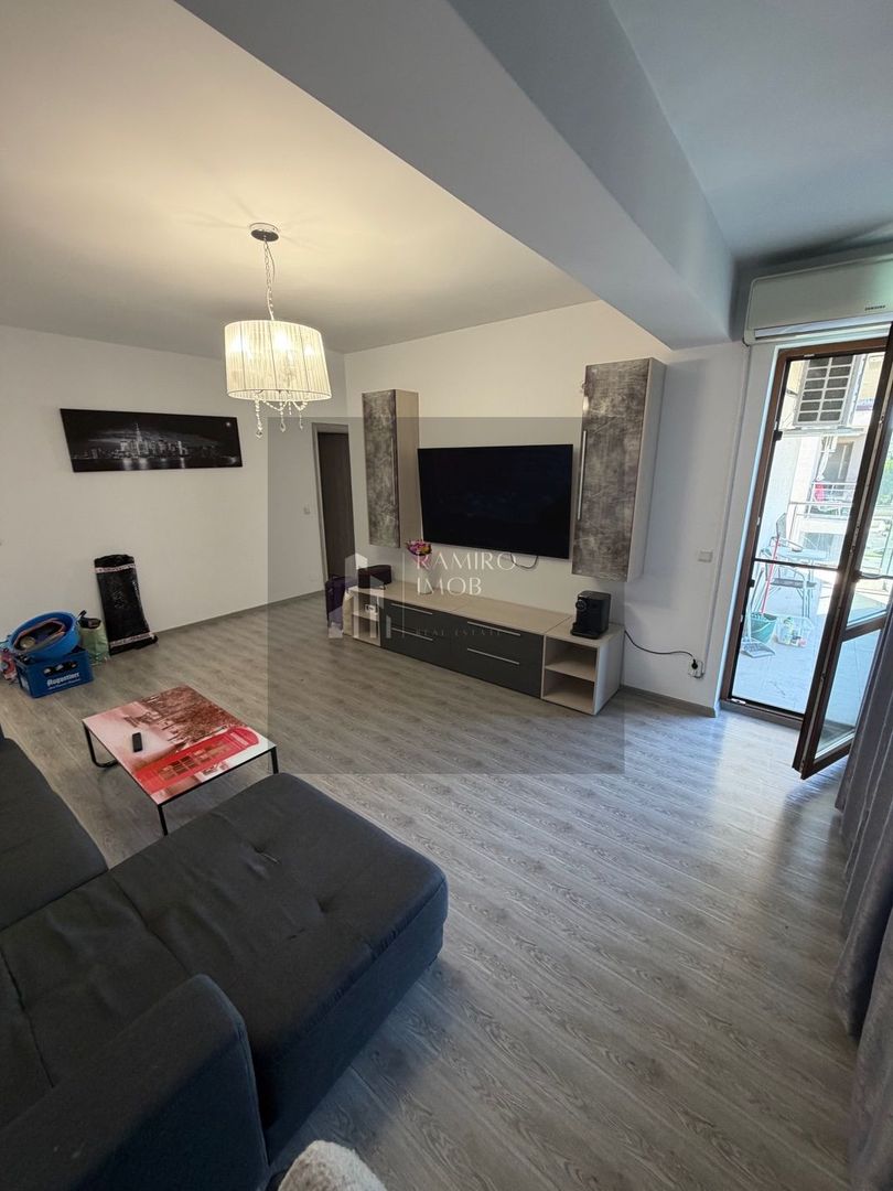 Apartament 3 camere Metalurgiei / Cartierul Solar - Poză 1