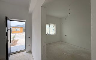 Casa 4 camere pe parter-Tunari | Teren 400 mp - Poză 9