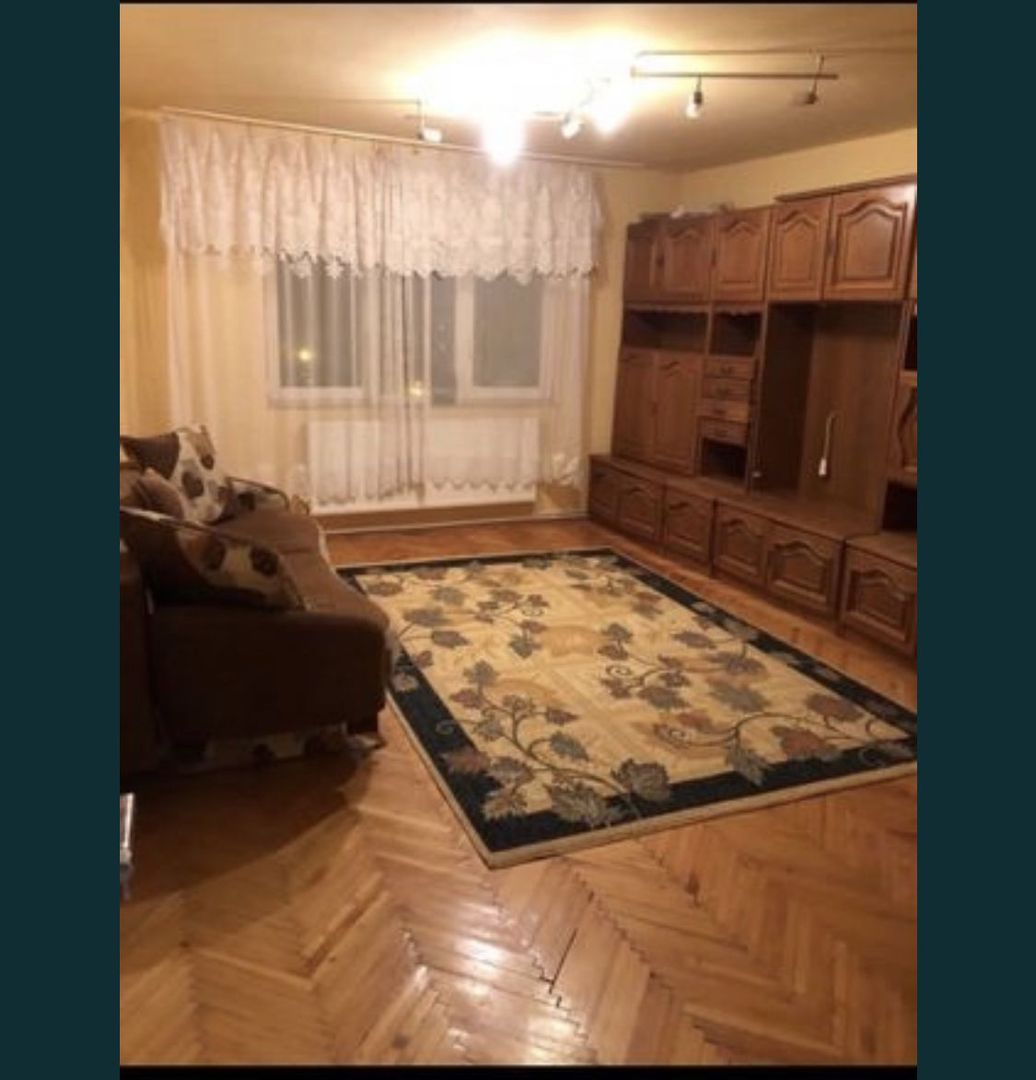 Vind apartament cu 2 camere Carpati 2 - Poză 1