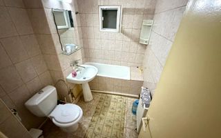 3 decomandat cu 2 bai - etaj 1 - centrala - Parculet Rovine - - Poză 7