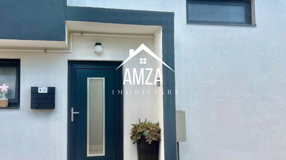 Casă individuală modernă de vânzare în Cristian - Poză 9