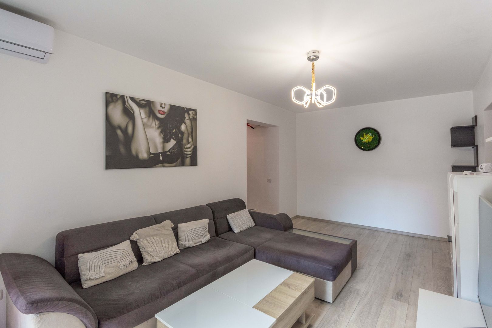 Fundeni - Dobroesti, 3 camere cu loc de parcare si curte, comision 0% - Poză 2