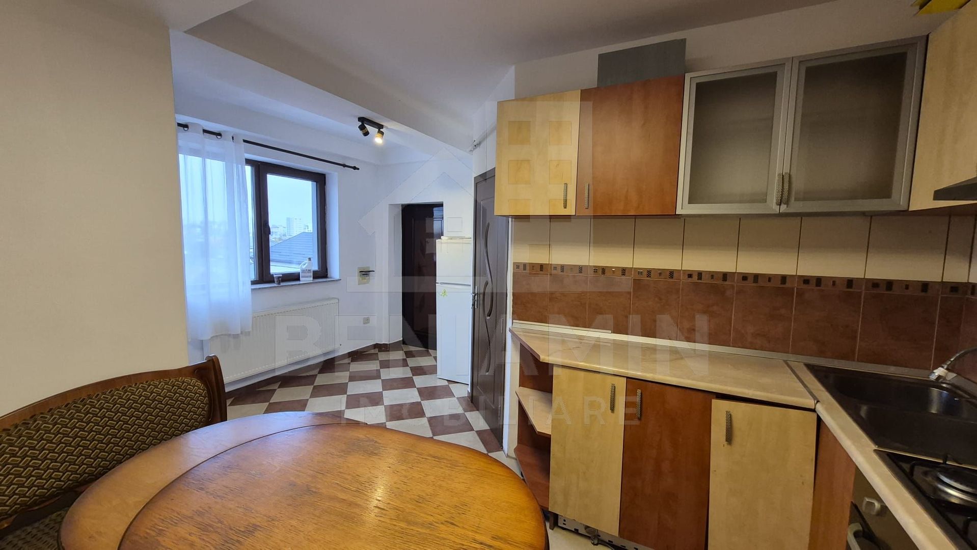 Garsoniera cu centrala termica etaj 2 Promenada Brestei - Poză 4