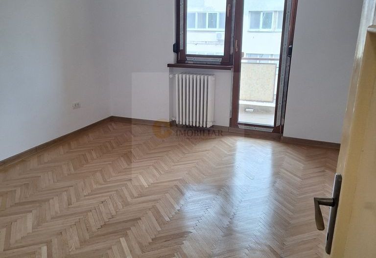 4 camere + boxa | Piata Kogalniceanu | creditabil | et. intermediar - Poză 5
