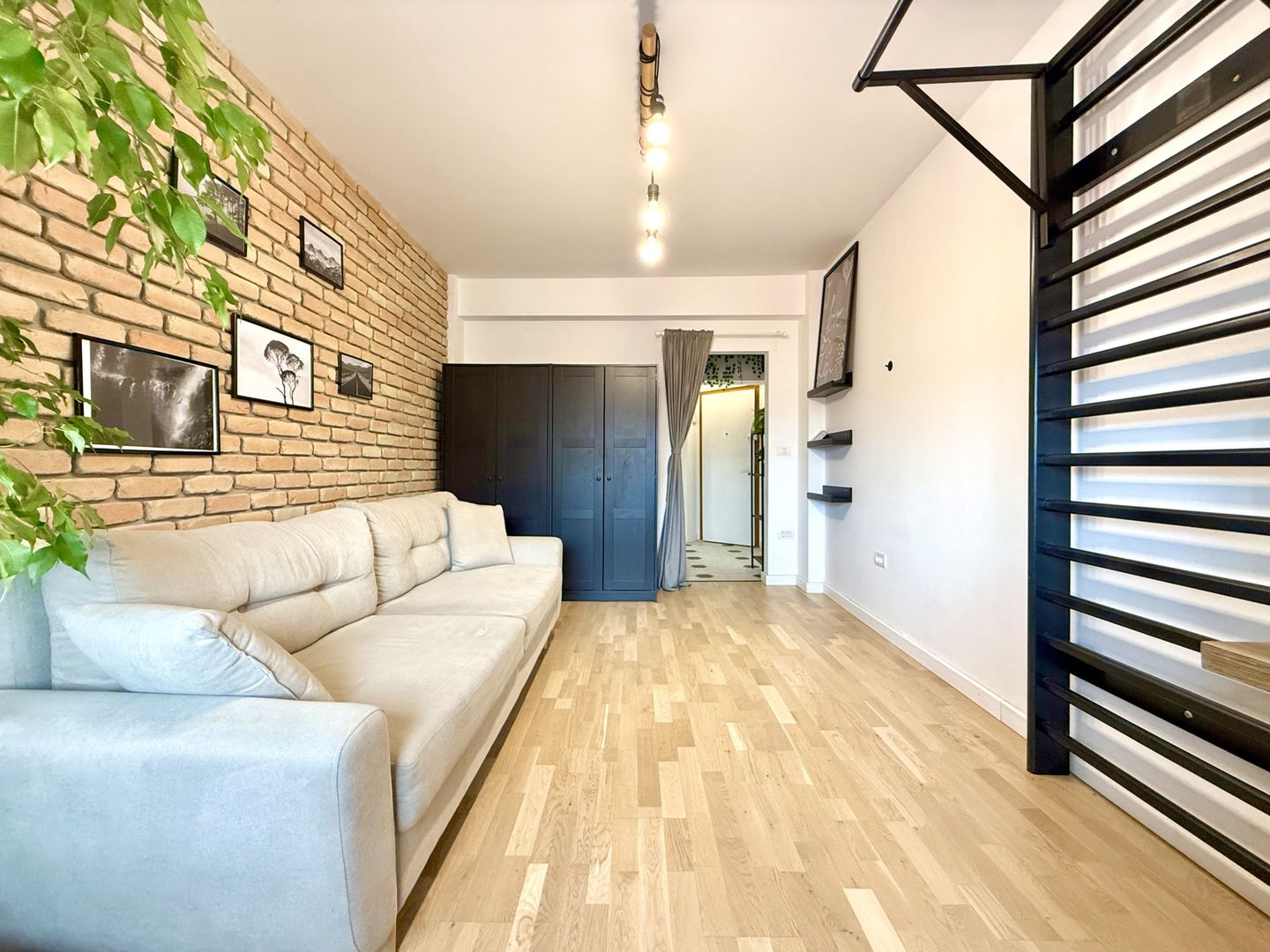 Apartament cu 3 camere, vedere spectaculoasă spre Parcul Botanic - Poză 21