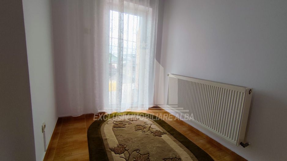 Apartament cu 3 camere de inchiriat, Alba-Micesti - Poză 4