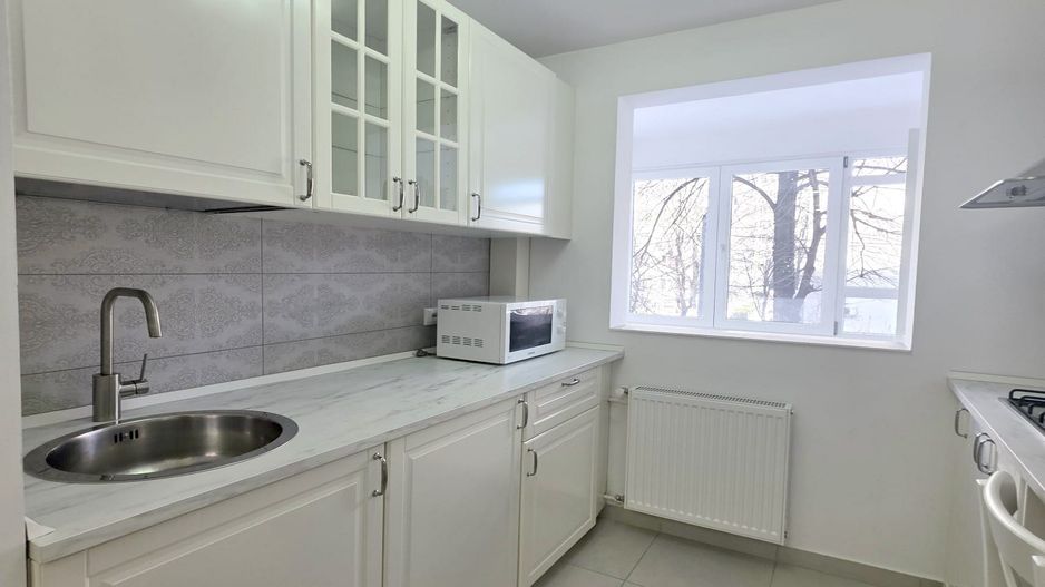 Apartament -LA CHEIE- Mutare imediată, Mobilier  NOU- 0% COMISION - Poză 3