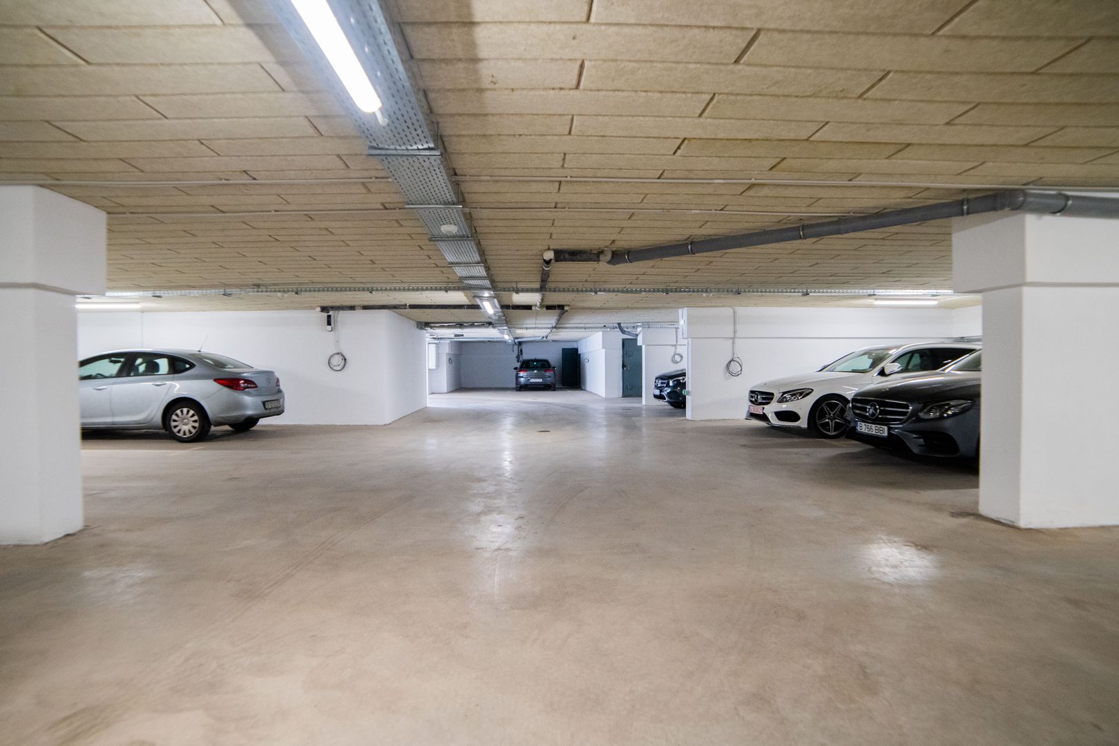 Penthouse 2 camere mobilat utilat panouri solare pompa caldura - Poză 14