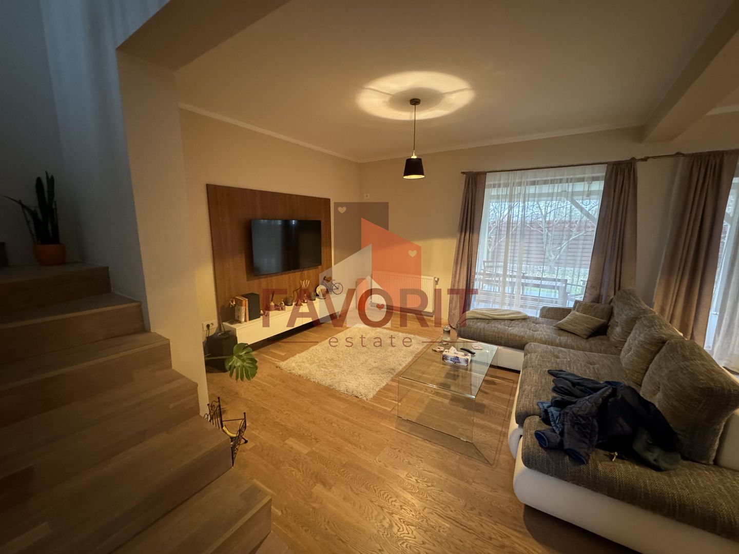 Casa cu garaj, langa padure in Dumbravita, mobilata si utilata - Poză 2