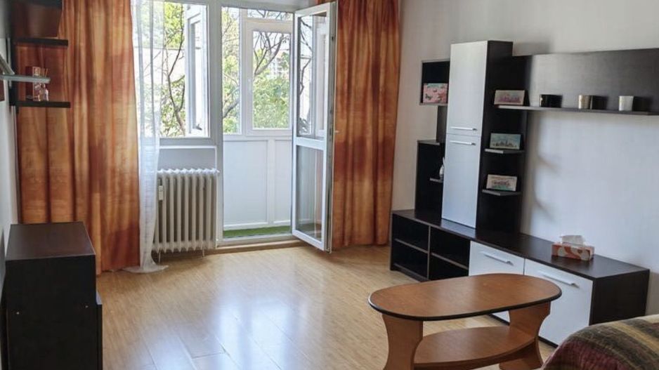Apartament 2 camere decomandat Raul Doamnei, Drumul Taberei - Poză 1