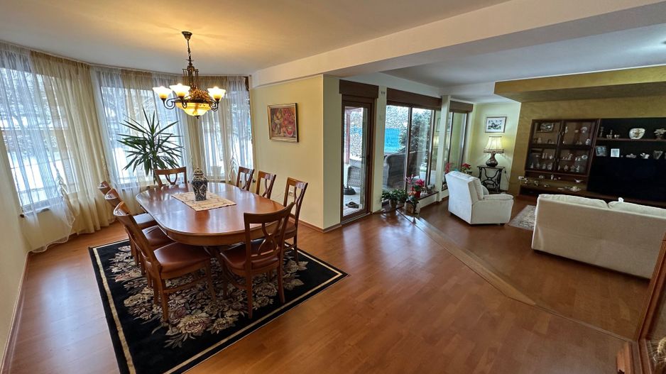 Casa calduroasa și primitoare  Dumbravita - Parc Primărie - Poză 19