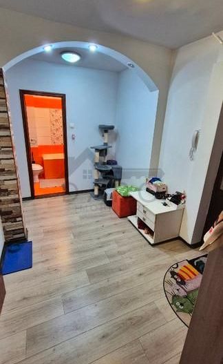 2 camere decomandate , in Aleea Carpati , zona linistita. - Poză 3