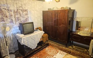 Vanzare - apartament cu 2 camere, Micro 20, J-uri - Poză 5