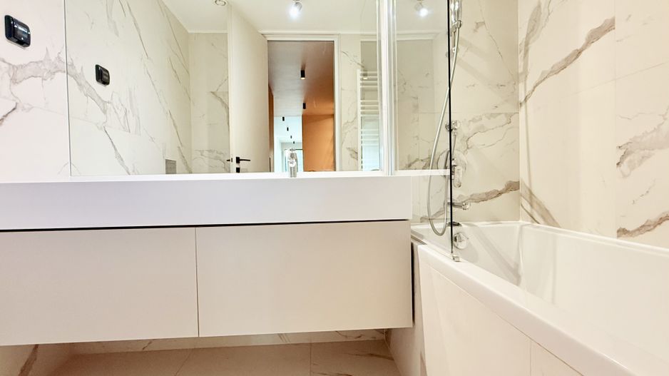 Apartament 3 camere în ONE Herăstrău Towers – eleganță și rafinament - Poză 14