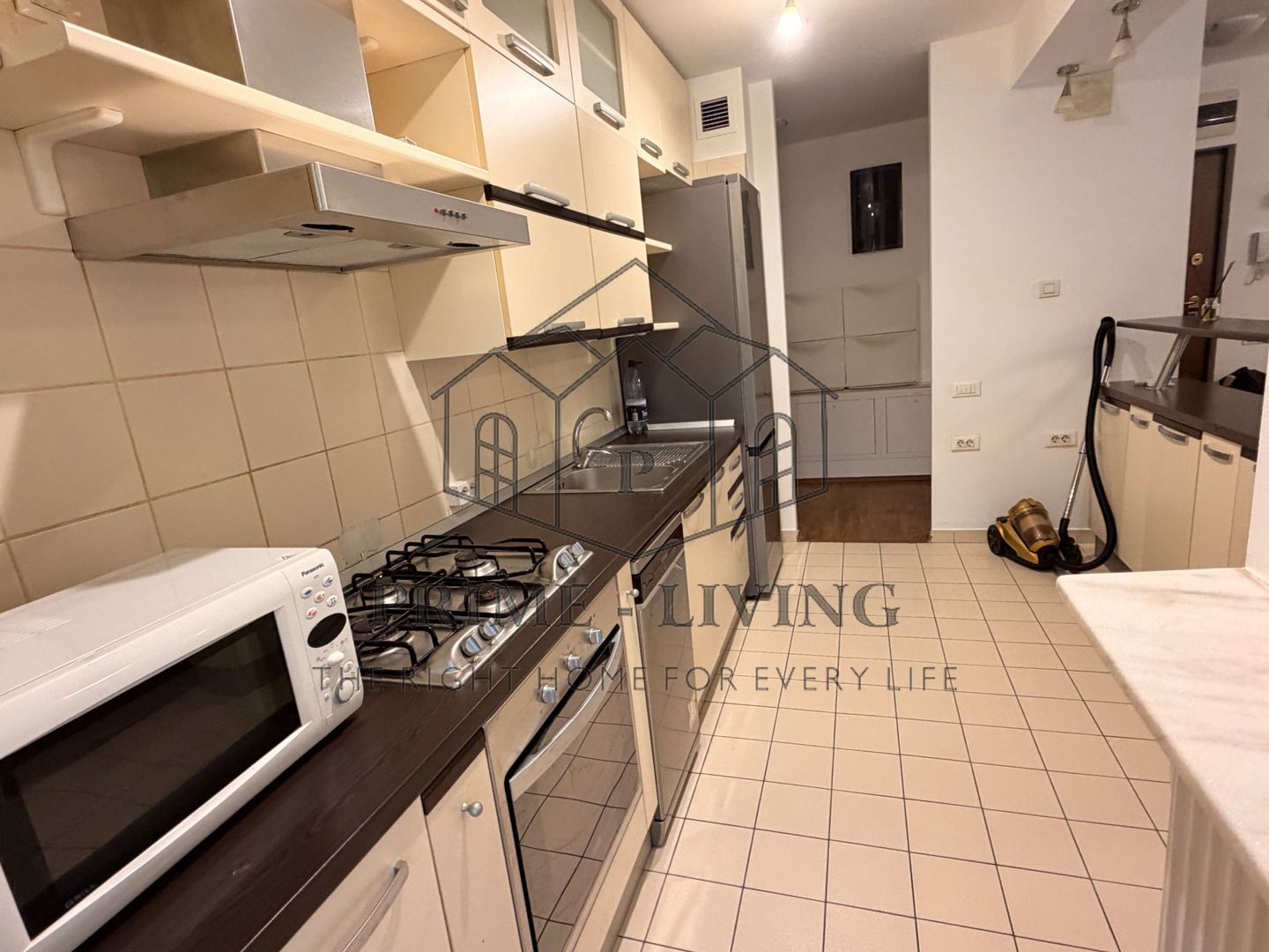 APARTAMENT DE 3 CAMERE LA INCHIRIERE IN COMPLEX CENTRAL PARK - Poză 8