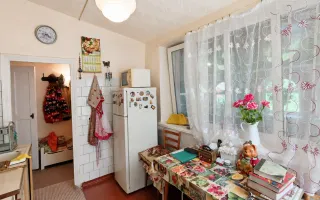 Strășeni.  Apartament la sol cu 3 dormitoare + living, teren și garaj. - Poză 15