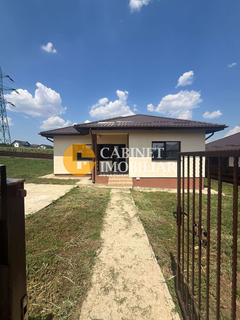 Casa 3 camere 500 Mp Teren Valea Lupuui - Poză 1