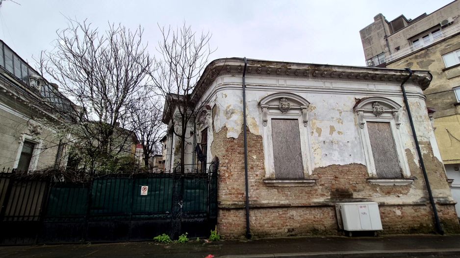 Casa 420,81 mp + teren 566 mp - Ultracentral - Unirii - Poză 2