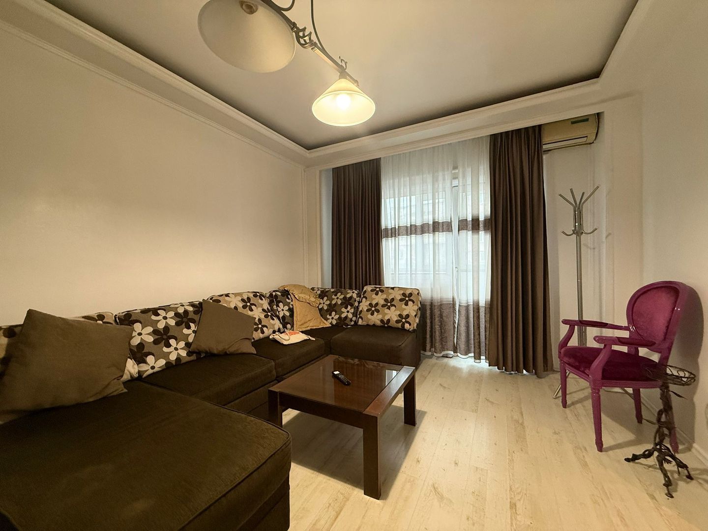 APARTAMENT 2 CAMERE | ZONA MOȘILOR | BLOC REABILITAT TERMIC | - Poză 1