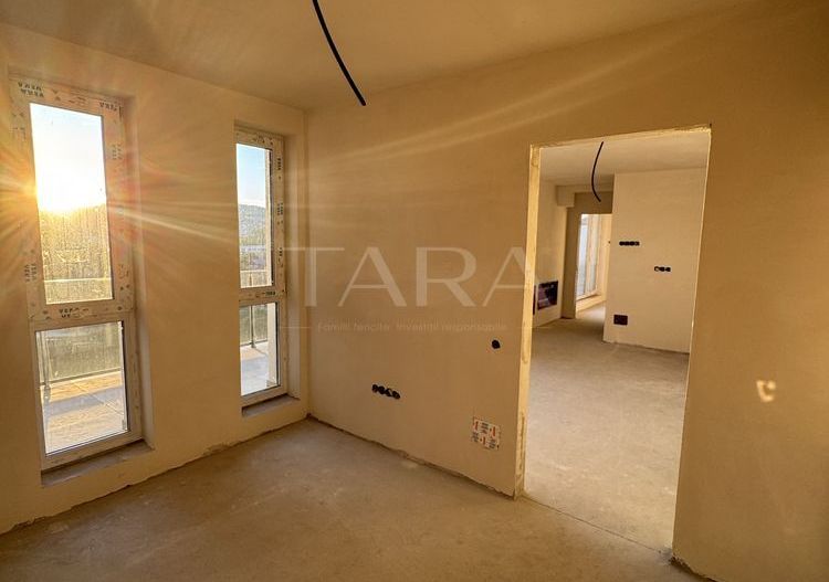 Apartament de vânzare. Mărăști, 3 camere, semifinisat, 21 mp terasă. - Poză 2