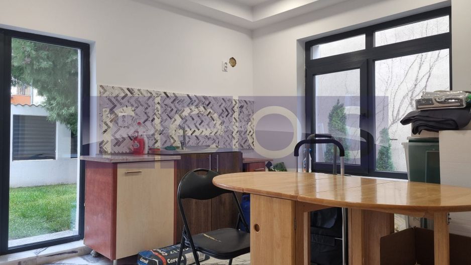 VANZARE VILA  CURTE INDIVIDUALA 7 CAMERE -Brancoveanu - Poză 15