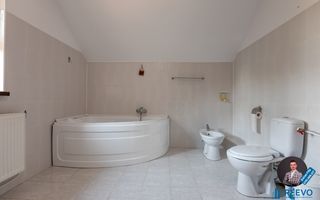 Casă/Vilă de vânzare Bogdan Vodă, Bacău - Poză 17