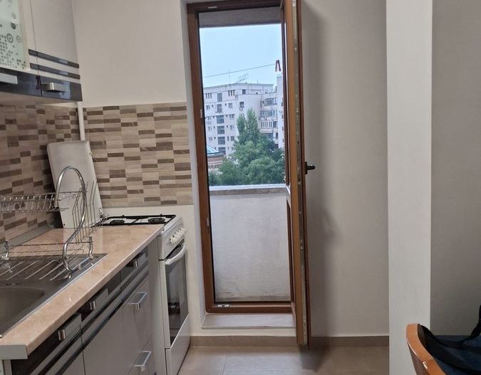 Modern 2-Room Apartment in Unirii – in the middle of the city - Poză 6