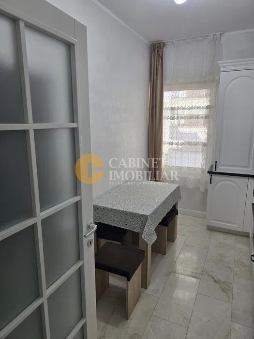 Chirie - 2 camere - Copou - Poză 5