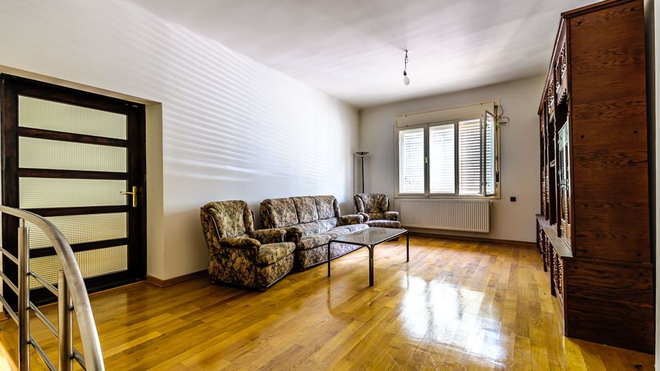 Proprietate Vândută Apartament la casă tip duplex pe Strada 9 Mai - Poză 6