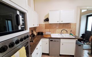 Apartament 2 camere la casa, curte si garaj! zona centrala! - Poză 12