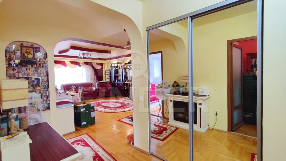 4 camere 106 mp cu Garaj si Parcare exterioara in Buna Ziua - Poză 13