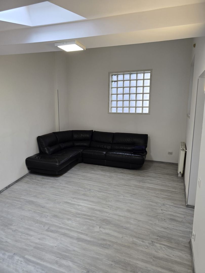 Spațiu comercial stradal | Dacia | Echipamente gelaterie incluse - Poză 6