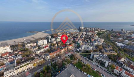 Ultracentral - Proprietate comercială P+M la 200 m de mare.