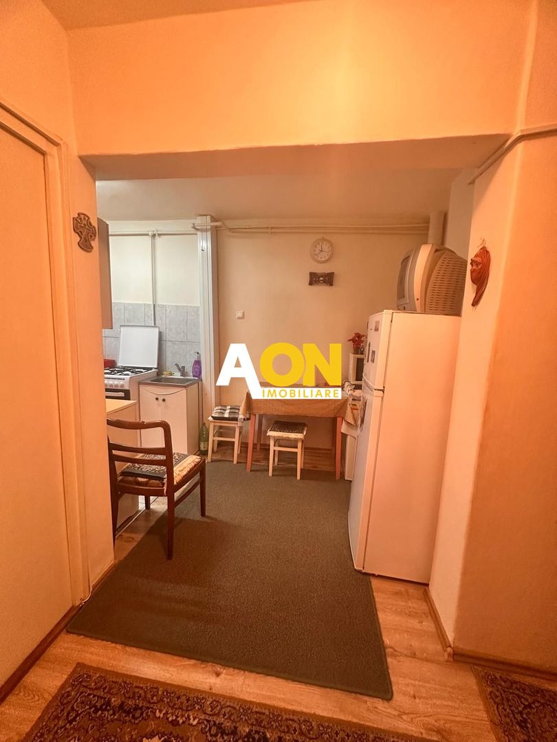 Garsoniera Etaj 1, Zona Cetate, Decomandata - Poză 3