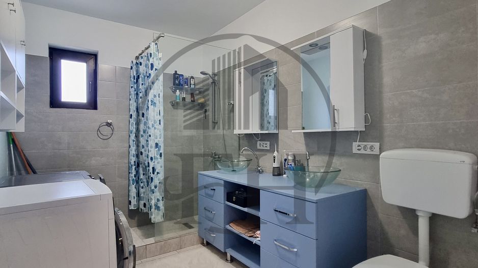 SOLD/ VANDUT- Casa / Vila de vanzare Valu lui Traian - Poză 11