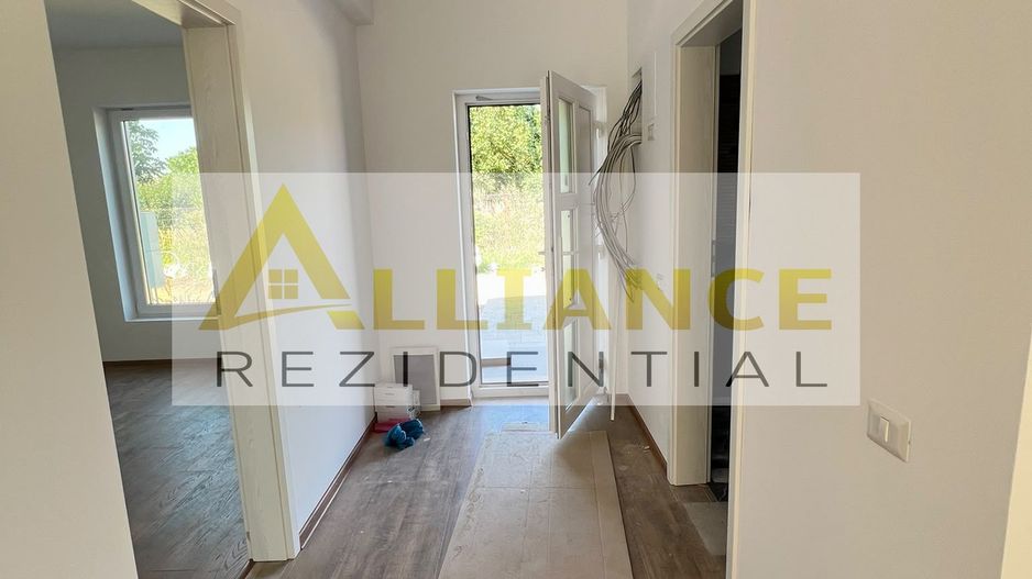 Casa Individuala - 4 camere - 400 M de STV - Poză 16