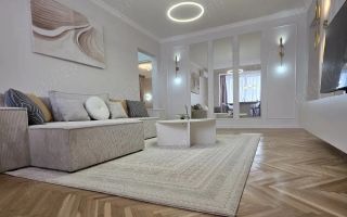 Apartament 3 camere zona Centrala - Poză 1