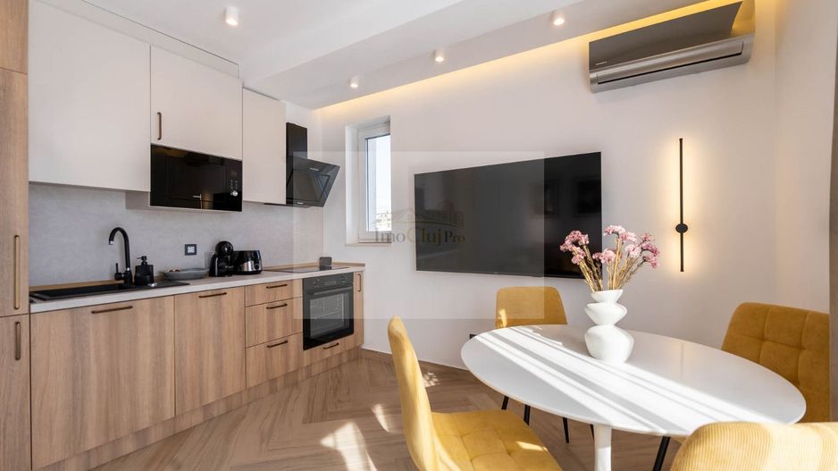 Penthouse LUX cu terasă 150 mp & jacuzzi | Iulius Mall – FSEGA - Poză 7