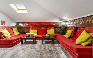 De închiriat: casă 8 camere - Eroilor / Splai / Spitalul Militar - Poză 8