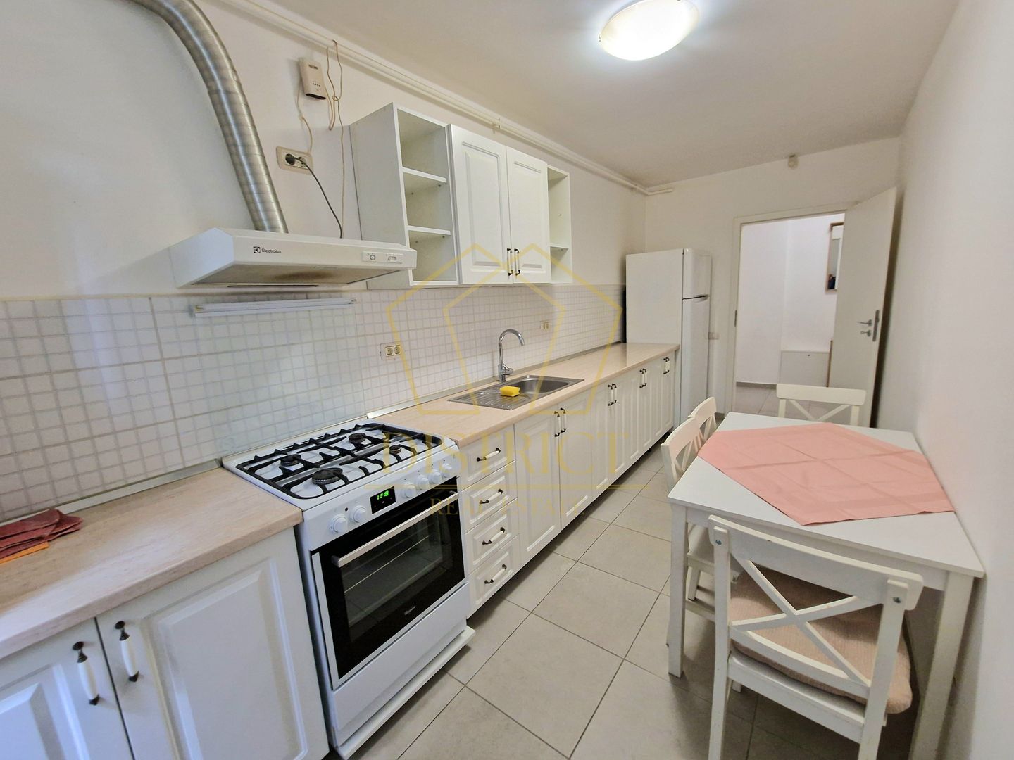 Apartament superb cu 2 camere | City of Mara | Decomandat - Poză 9