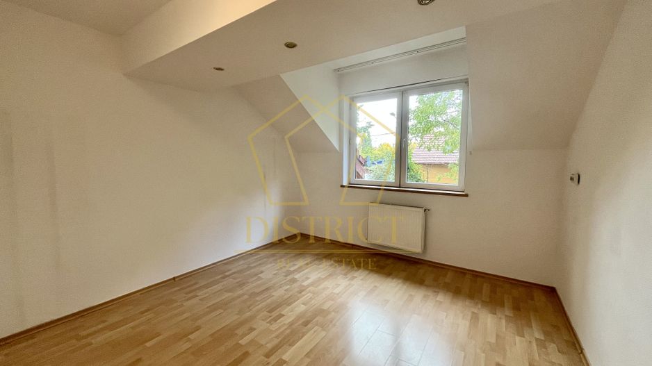 Casa individuala cu 5 camere și garaj | Simion Barnutiu - Poză 9