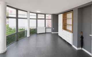 Spatiu comercial cu trafic pietonal intens | renovat | 80 mp | Vis a vis de Vivo - Poză 2