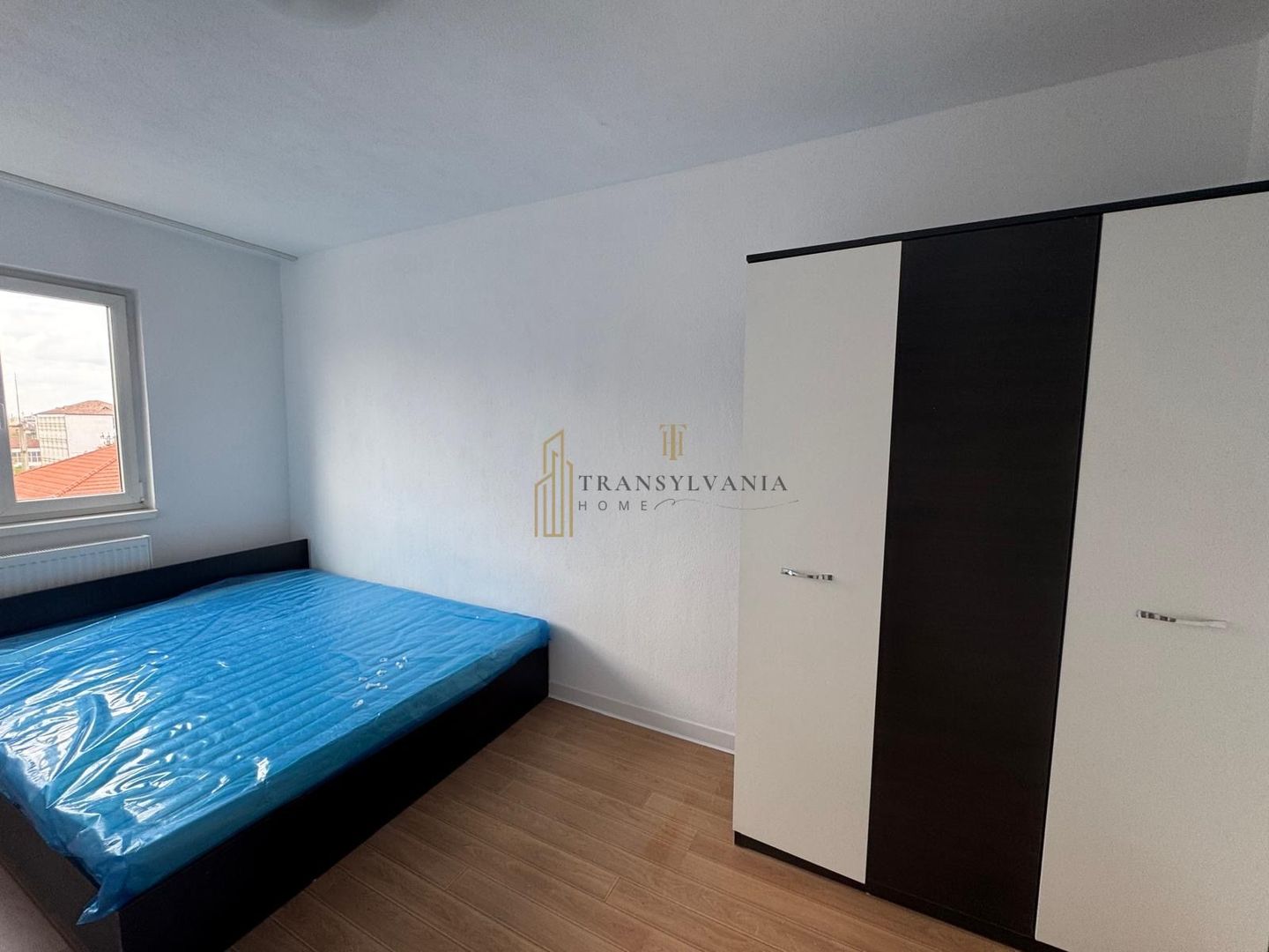 Garsonieră decomandată, 23 mp utili, zona Vasile Aaron - Poză 1