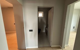 Penthouse cu terasa de 200 mp, Sibiu, COMISION 0 - Poză 15