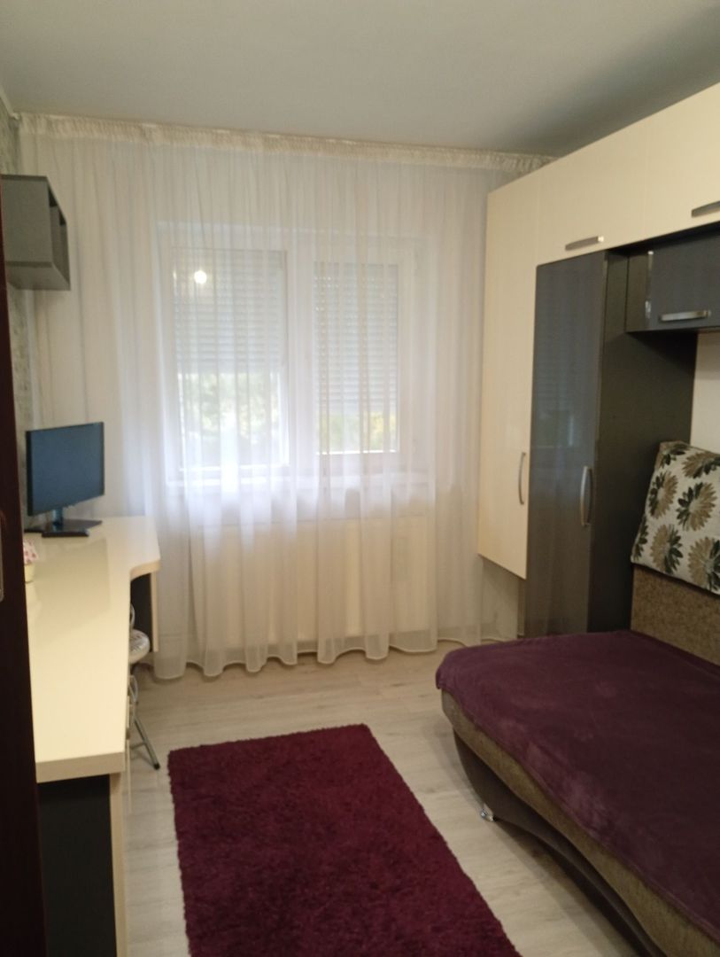 APARTAMENT DE INCHIRIAT CU 3 CAMERE, ZONA-CRAIOVITA NOUA - Poză 6