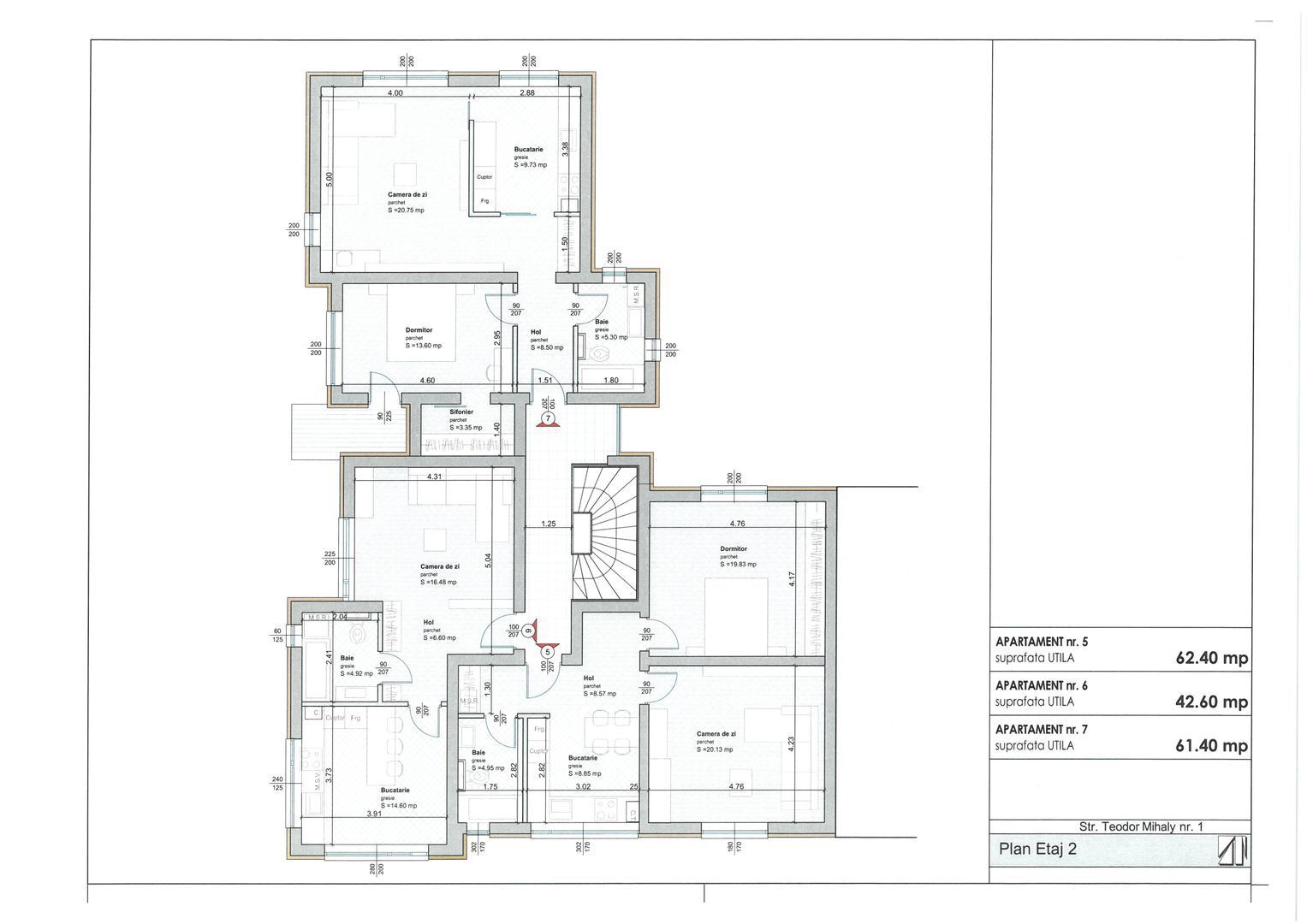 Casă / Vilă cu 8 camere de vânzare în zona Central - Poză 8
