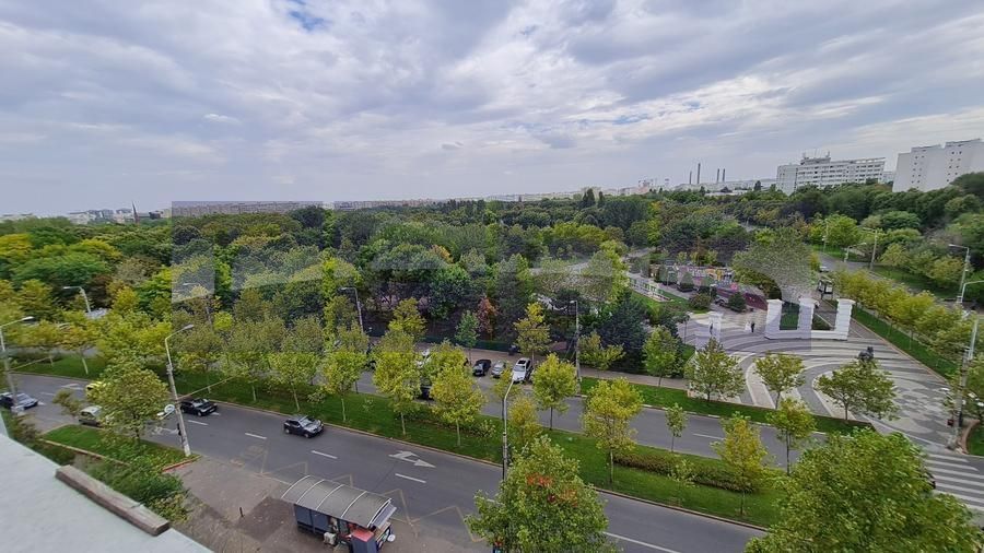 VANZARE APARTAMENT 2 CAMERE BABA NOVAC CAMPIA LIBERTATII VEDERE SUPERBA - Poză 2