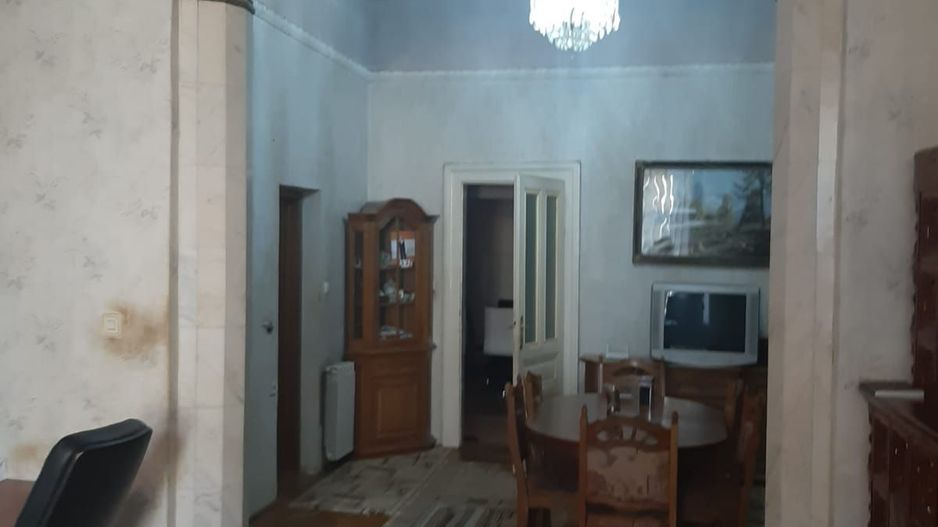 Apartament in cladire istorica - Poză 3